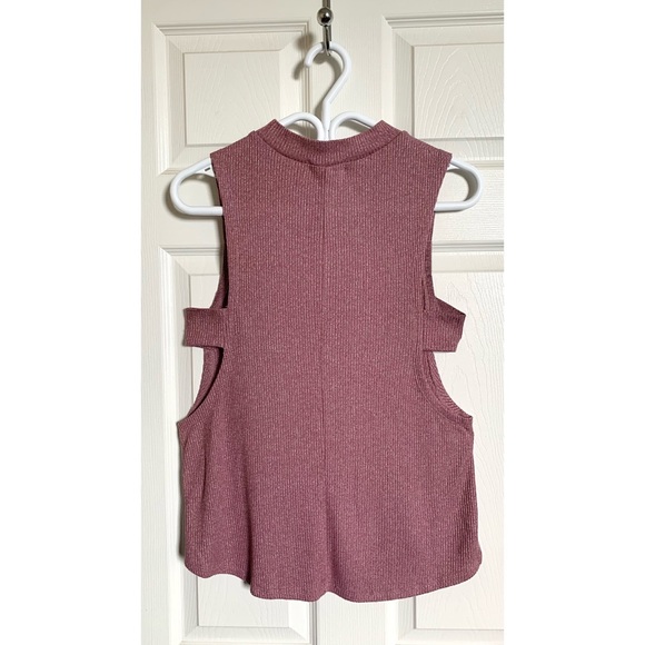 Maroon Sleeveless Ribbed Tank Top • Size S - Picture 2 of 4